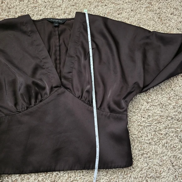 Banana Republic Cropped Blousant-Sleeve Blouse - size 2 - Picture 7 of 8
